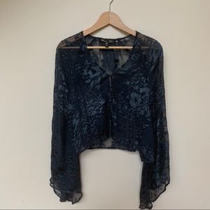 2 for $40 💫  Winter Kate Cropped Silk Kimono